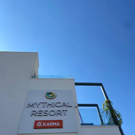 Amalfi At Mythical Sands Paralímni